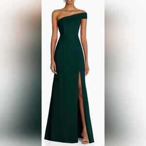 Nwt evening gown size 4